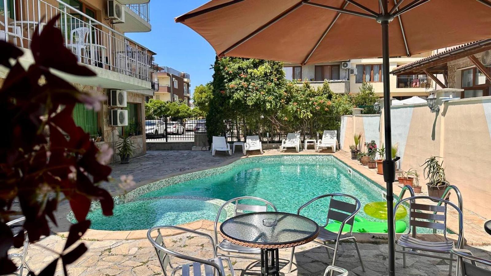 Family Hotel Primo Primorsko Dış mekan fotoğraf